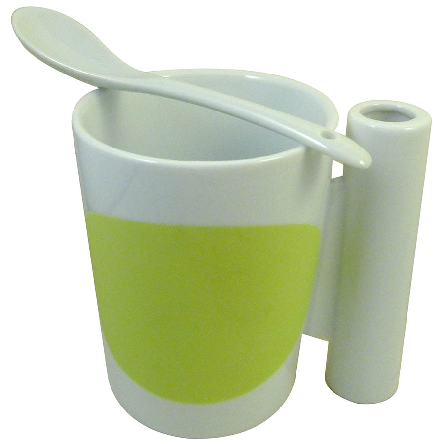 Mug et cuillere en porcelaine avec ardoise verte