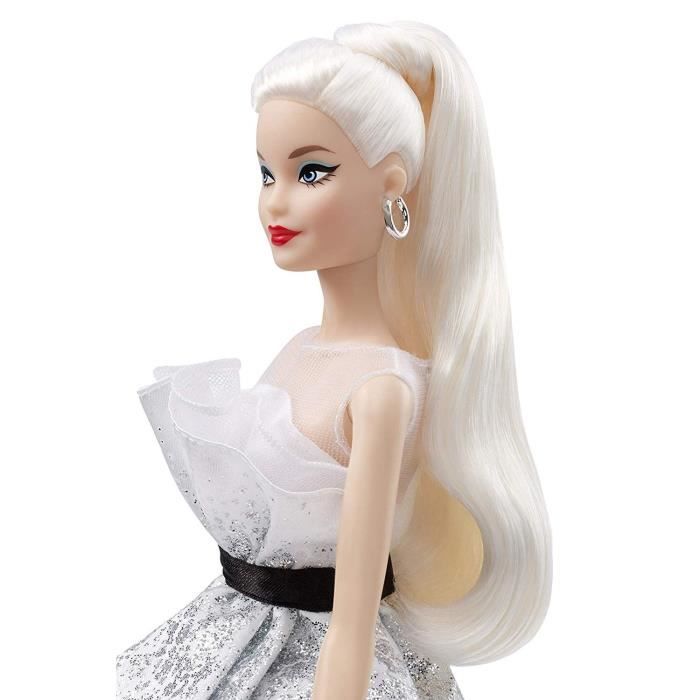 Barbie Signature 60 Ans Barbie Blonde Et Robe Diamants Poupee De Collection