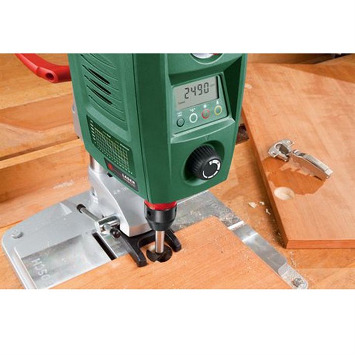 Perceuse A Colonne Bosch Pbd 40 710w Livre Dans Un Carton Avec 1 Butee Parallele Et 1 Pince A Serrage Rapide