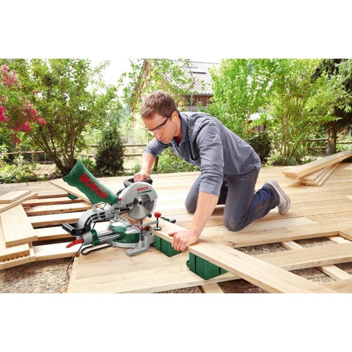 Scie A Onglet Radiale Bosch Pcm 8s Livree Avec 1 Support Pince 1 Lame Optiline Wood 1 Sac A Poussieres Et 4 Rallonges