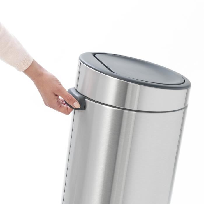 Touch Bin New 30 L Matt Steel Code G - Brabantia