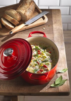 Cocotte En Fonte - Le Creuset - Signature - Rouge Cerise - 31 Cm - Tous Feux Compatibles