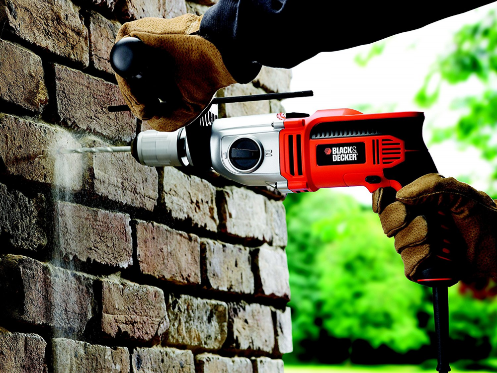 Perceuse a percussion filaire BLACK + DECKER, 910 W