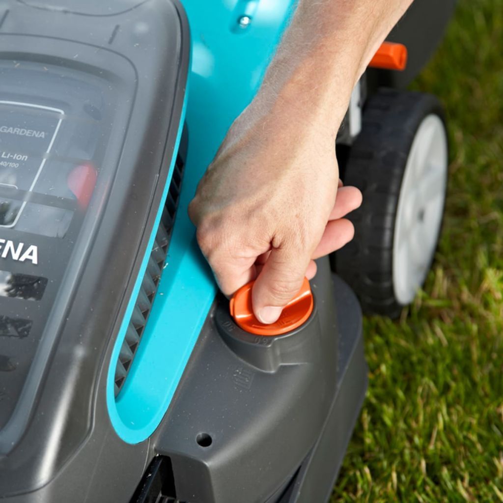 Tondeuse A Gazon Sur Batterie Gardena 40v - Coupe 32 Cm - Bac 30l - Pour Pelouse 280 M²
