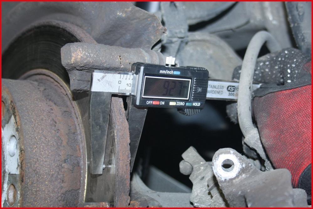 Calibre a coulisse inox digital pour disque de frein coffret plastique