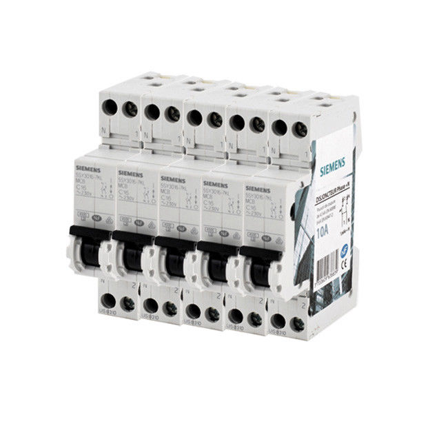Siemens - Lot de 5 Disjoncteurs electriques phase + neutre 10A