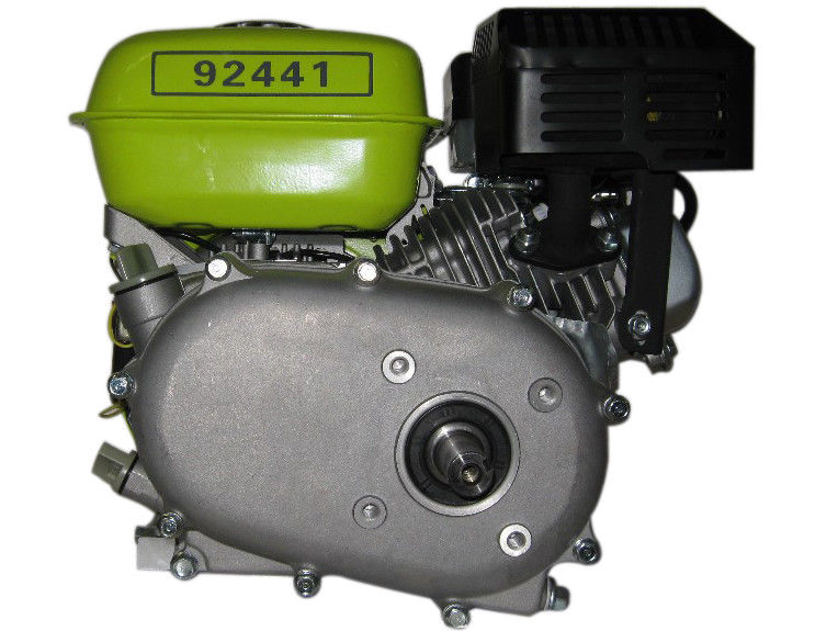 Varan Motors - 92441 Moteur Essence 6,5 Hp, 4,8 Kw Avec Embrayage A Bain D'huile, Reducteur 1/2 , Arbre A Clavette De 19.96mm .