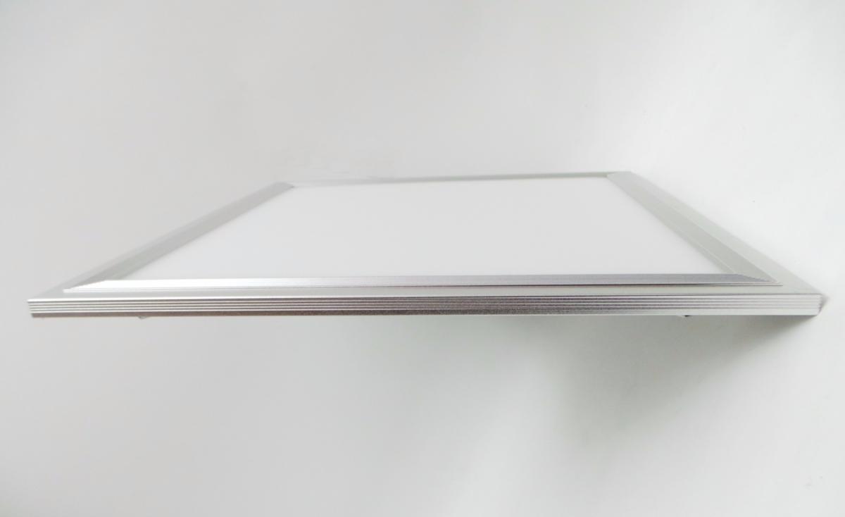 Silamp Panneau Led 30x30 Slim 18w (transfo Inclus) - Blanc Chaud 2300k - 3500k