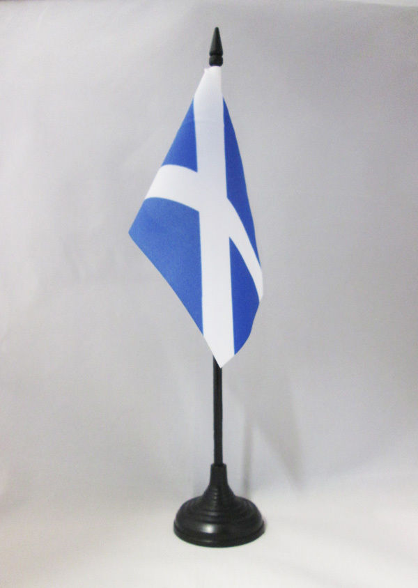 SCOTLAND TABLE FLAG 4'' x 6'' - SCOTTISH DESK FLAG 15 x 10 cm - Black plastic st