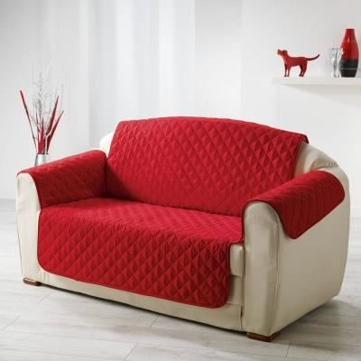 Protege Fauteuil Matelasse En Polyester Rouge 165 X 179 Cm