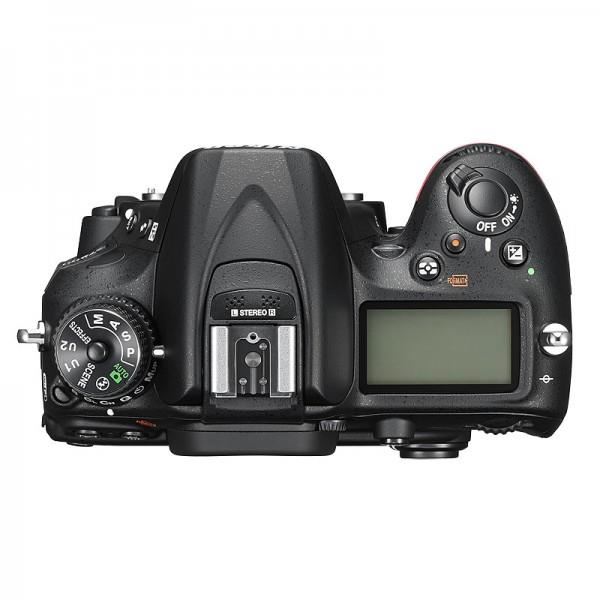 Appareil Photo Numerique Reflex Expert - Nikon - D7200 - Capteur Cmos - Wi?fi Integre - Video Full Hd