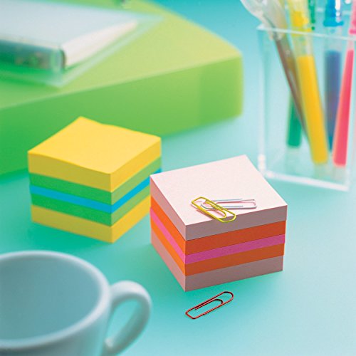 Cube Post-it Mini : bloc cube de 400 feuilles format 5,2 x 5,2 cm, coloris citron + bleu et vert. Reference fabricant 2051L Cube Post- it - 400 feuilles - 51 x 51 mm - jaune citron