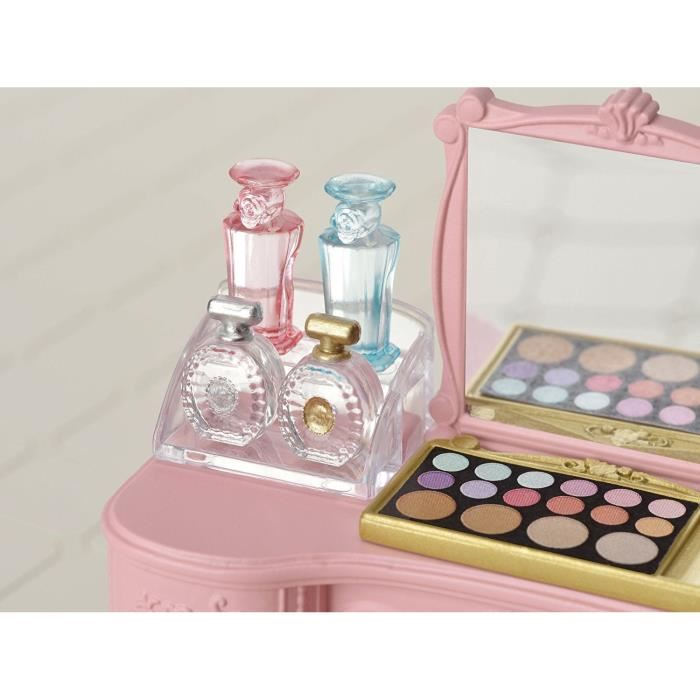 Sylvanian Families 6014 La Coiffeuse Et Les Produits De Beaute