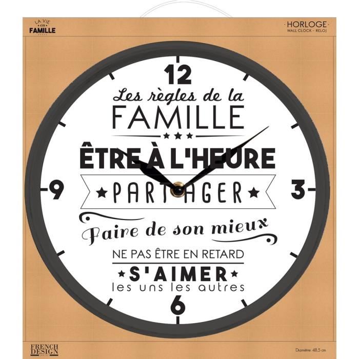 The Home Deco Factory Hd4680 Horloge Murale Ronde La Vie En Famille Polypropylene Blanc Et Noir D49x6cm